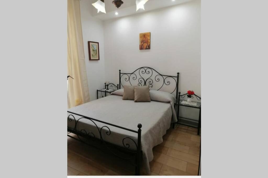 Casa Santagostino Apartment Taranto Exterior photo