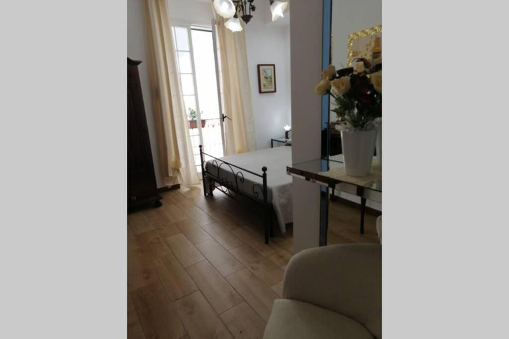 Casa Santagostino Apartment Taranto Exterior photo